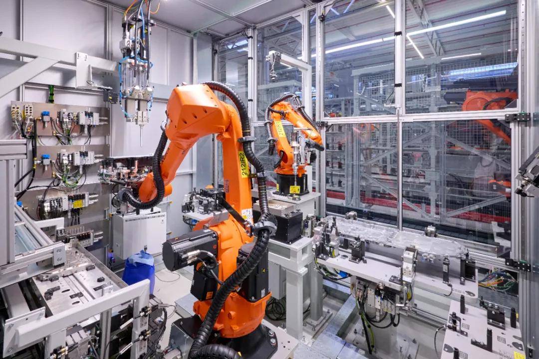 探訪寶馬第六代電動技術(shù)(二) 用10億歐元打造“永不失速”的電機工程技術(shù)服務(wù)