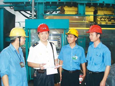 廣西檢驗檢疫局主動服務(wù)促進(jìn)地方經(jīng)濟發(fā)展紀(jì)實——聚焦工程技術(shù)服務(wù)